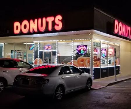 Honey Bee Doughnuts & Bakery