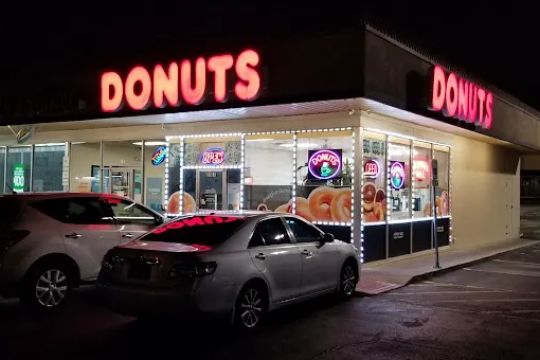 Honey Bee Doughnuts & Bakery
