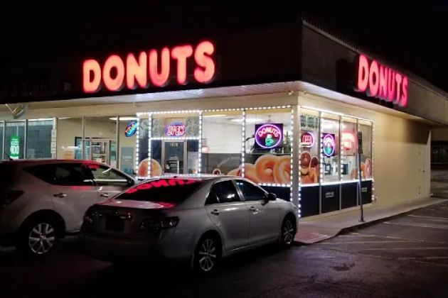 Honey Bee Doughnuts & Bakery