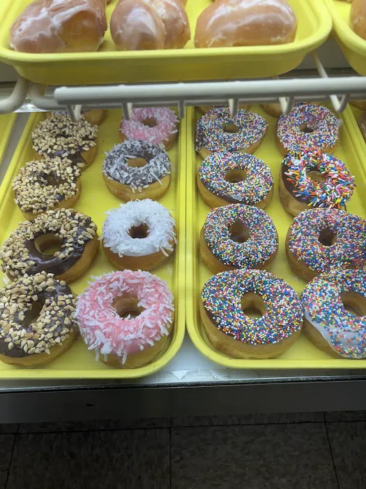 Home Bakery & Donut Picture 3