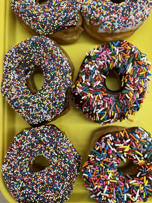 Home Bakery & Donut Picture 2