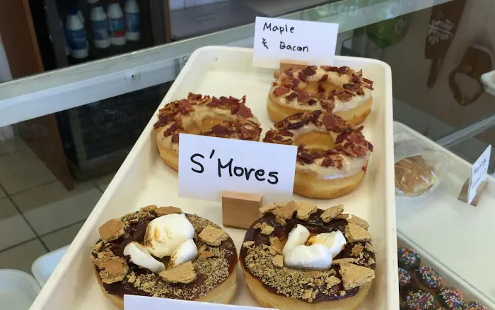 Country Donuts Picture 7