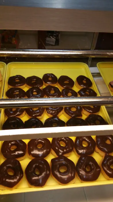 Central Donuts & Bakery Picture 7