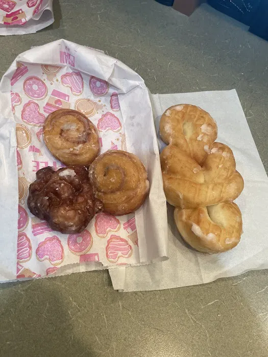 Cooper Donuts Picture 6