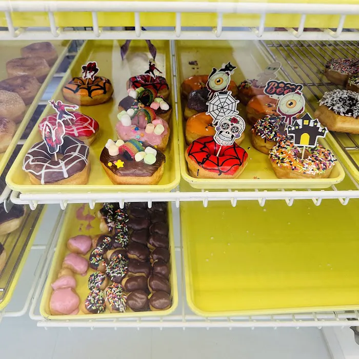 Donut Palace Picture 6