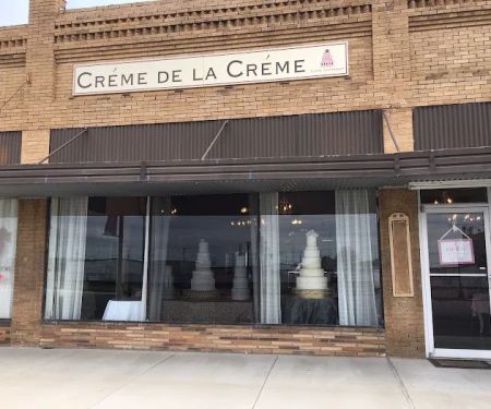 Creme De La Creme Cake Company