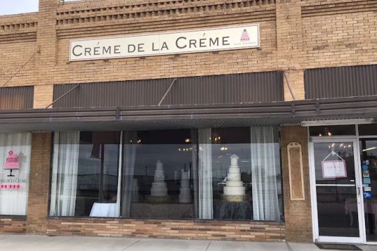 Creme De La Creme Cake Company
