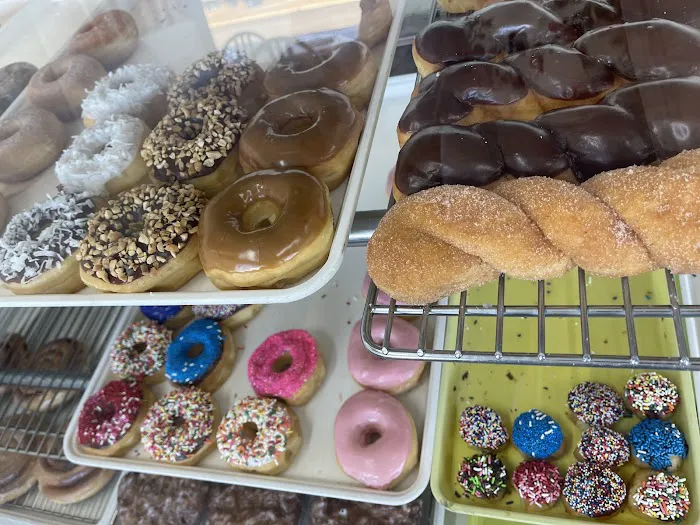 Sunshine Donuts Picture 2