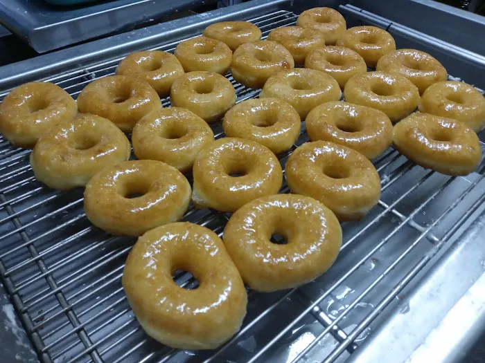 Sunshine Donuts Picture 9