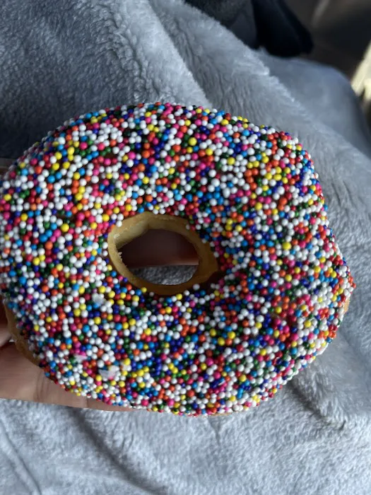 Sunshine Donuts Picture 7