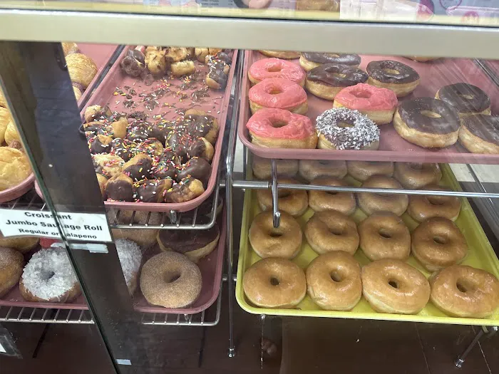 Dutch Maid Donuts Picture 2