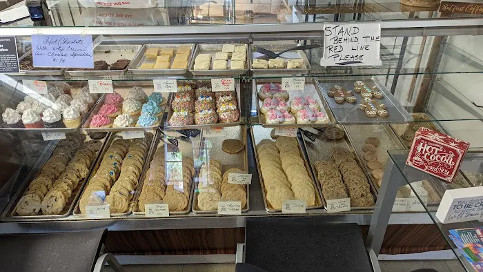 The Lovin' Oven Bakery Picture 2