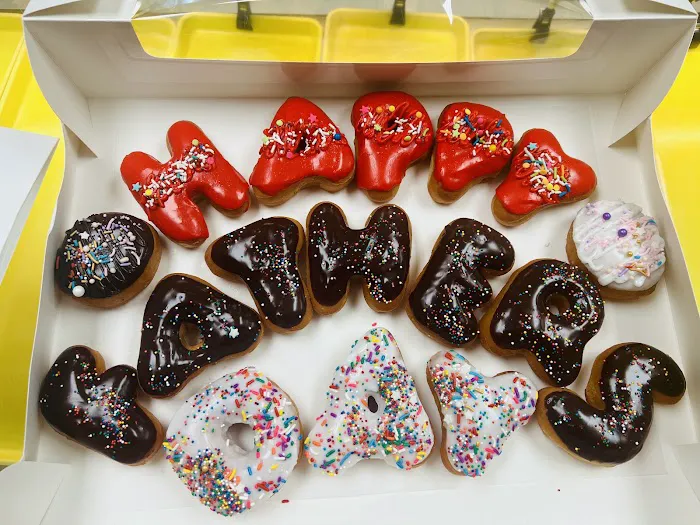 Mathis Donuts Picture 10