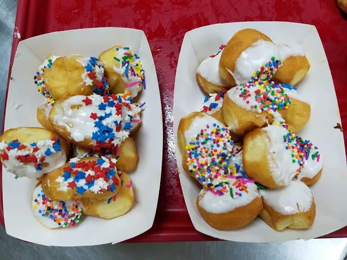 Donut Palace Picture 6