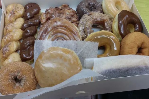 Daylight Donuts