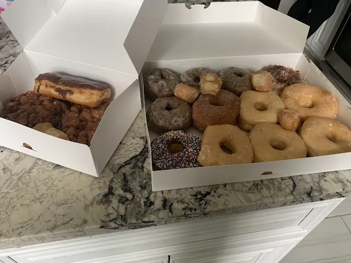 M Donuts Picture 3