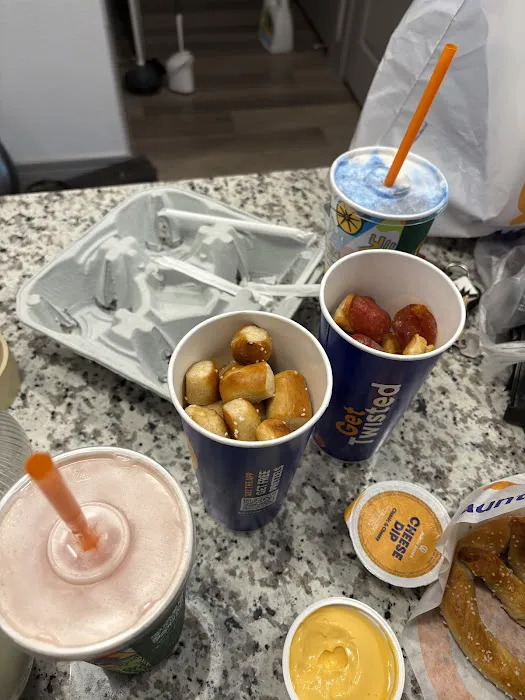 Auntie Anne's Picture 2