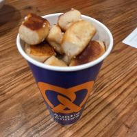 Auntie Anne's ico
