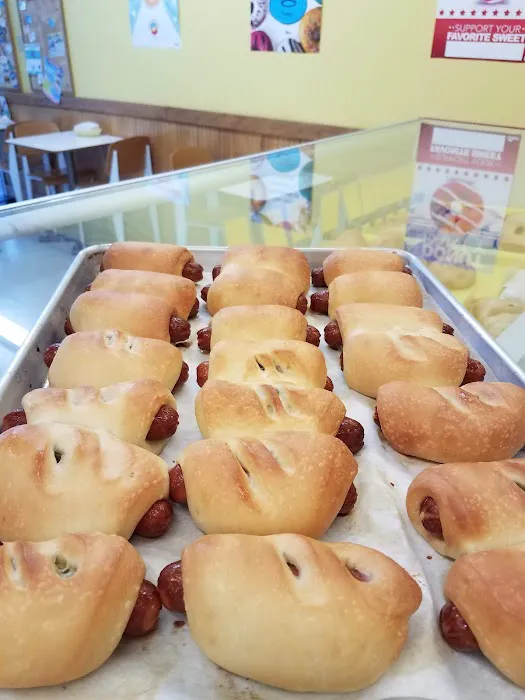 Star Donuts Picture 6