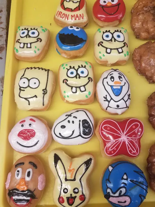 Star Donuts Picture 3