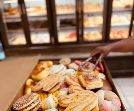 Los Pastores Panadería