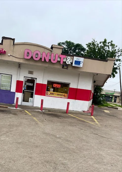 AM Donut and Coffee Picture 5