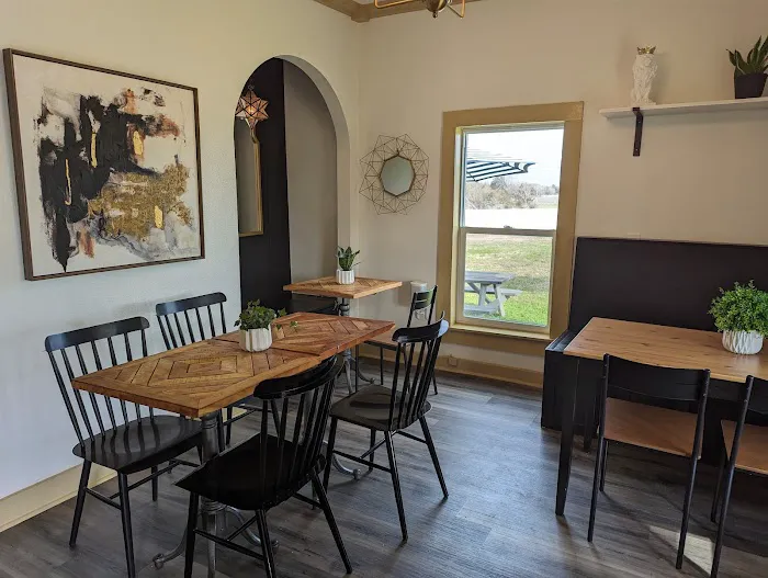 Tiverton Bakeshop Picture 2