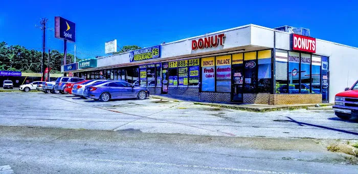 Donut Palace Picture 6