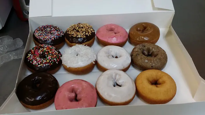 Colonail Park Donuts Picture 1