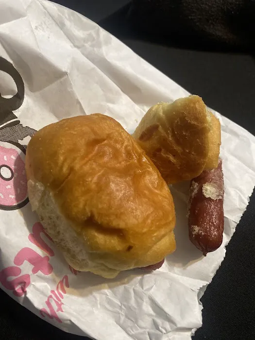 Debbie's Donuts Picture 2