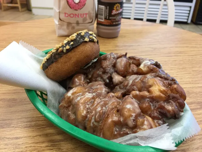 Lucy's Donuts 2 Picture 5