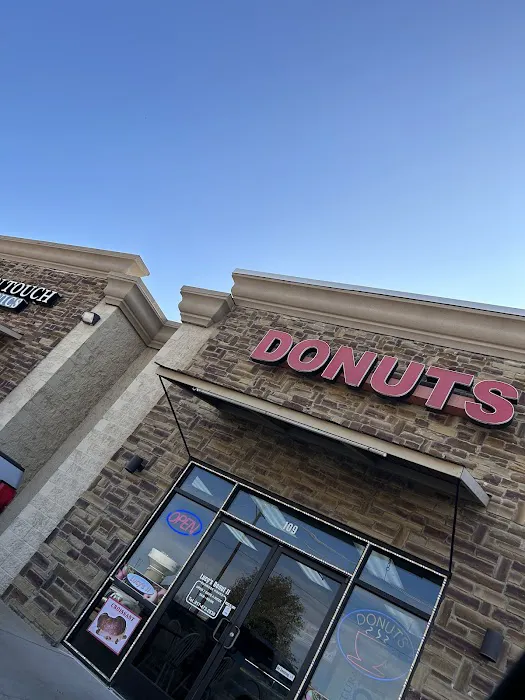 Lucy's Donuts 2 Picture 1