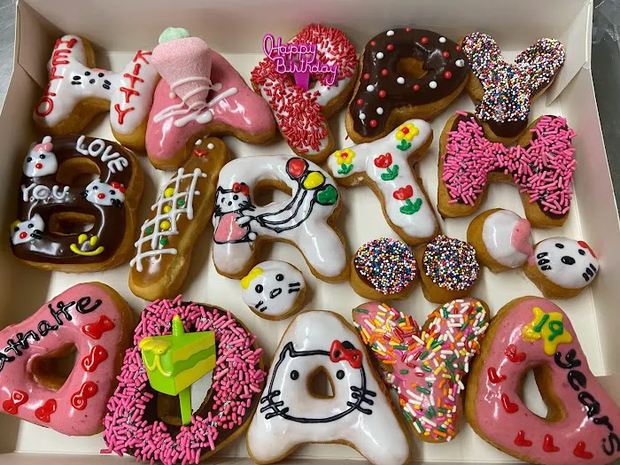 Sunshine Donuts Picture 8
