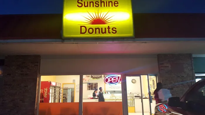 Sunshine Donuts Picture 4