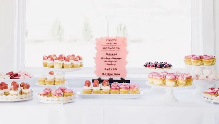 Cake-Aholics Bakery Picture 2