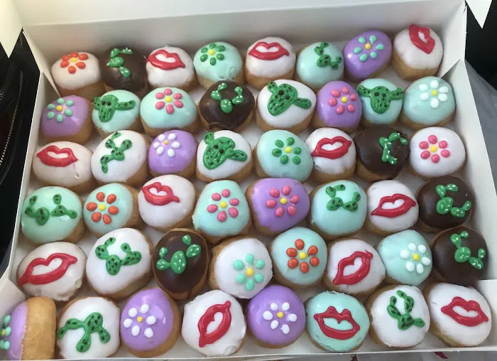 Pilaski's Donuts Picture 6