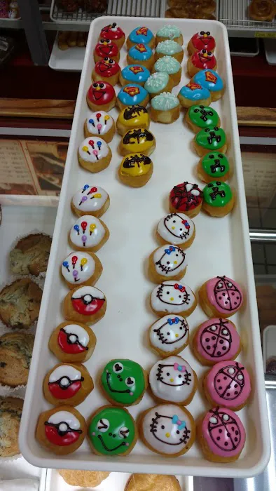 Pilaski's Donuts Picture 4