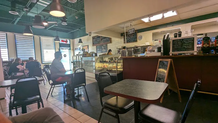 Iris Bagel & Coffee House Picture 2
