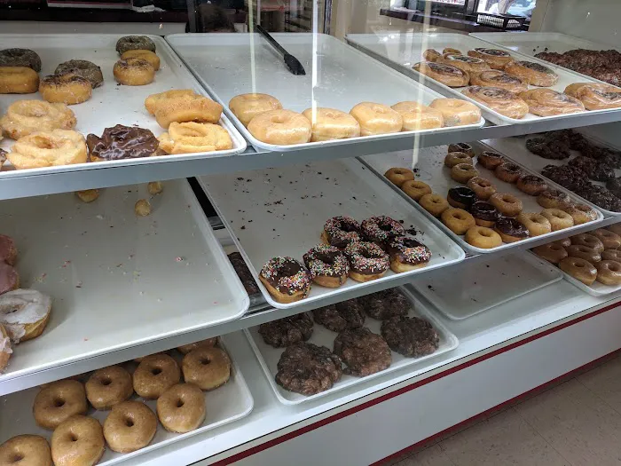 Red Oak Donuts Uptown Picture 6