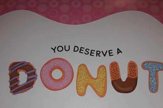 Red Oak Donuts Uptown