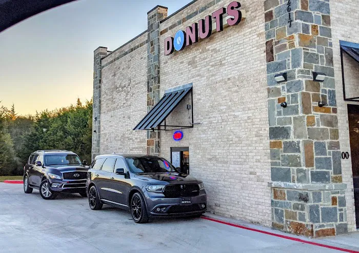 Donut Time Red Oak Picture 3