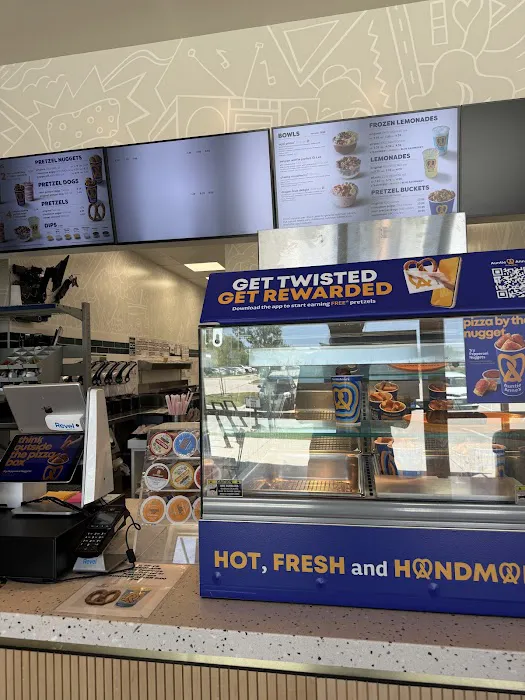 Auntie Anne's Picture 1