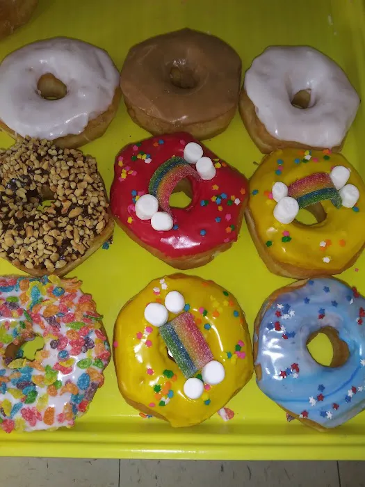 Willow Donuts Picture 7