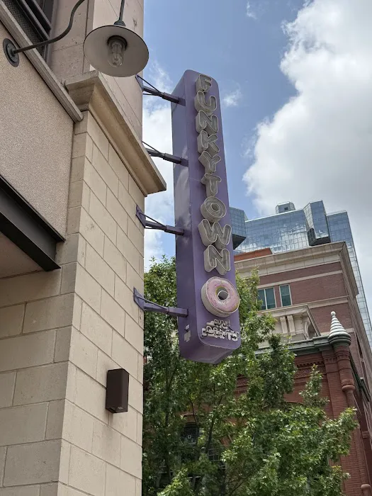 FunkyTown Donuts and Drafts Picture 3