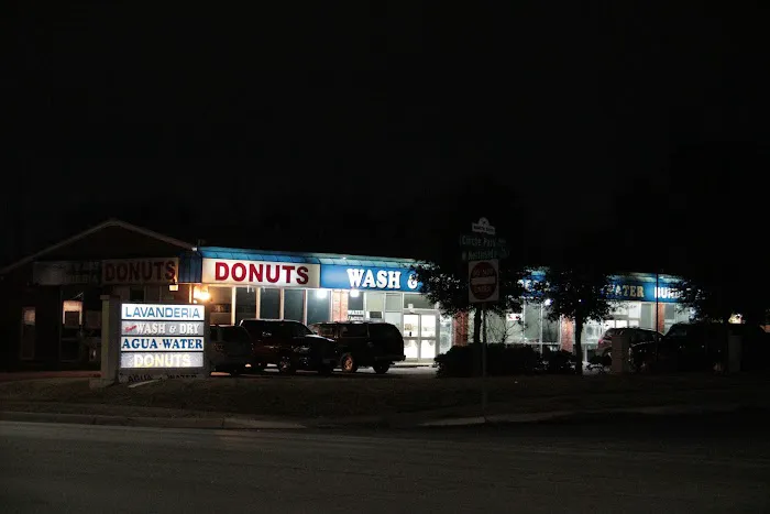 Super Donuts Picture 10