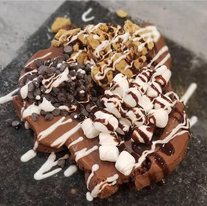 Marble Slab Creamery Picture 9