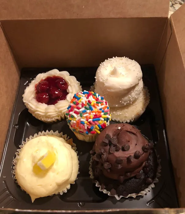 Gigi's Cupcakes Fort Worth Presidio Towne Crossing Picture 3
