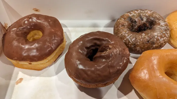 Wonderful Donuts Picture 9