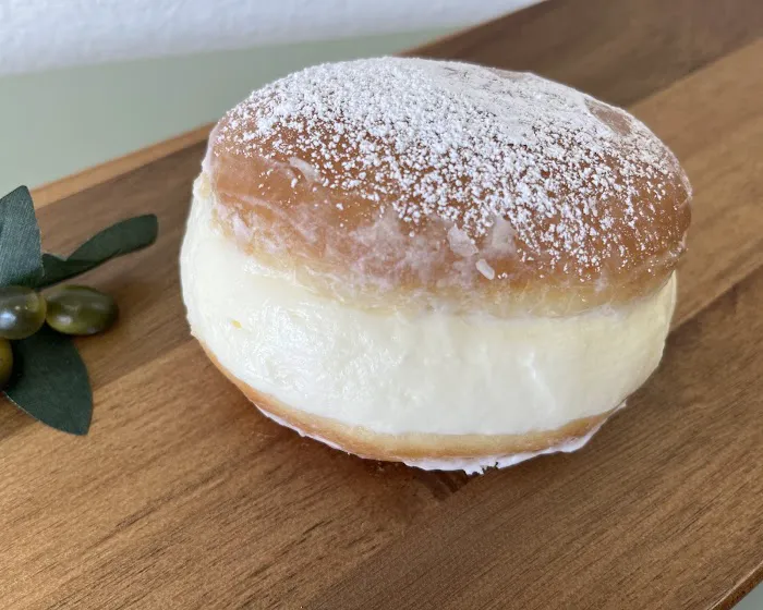 Manna Donuts E. Berry Picture 10