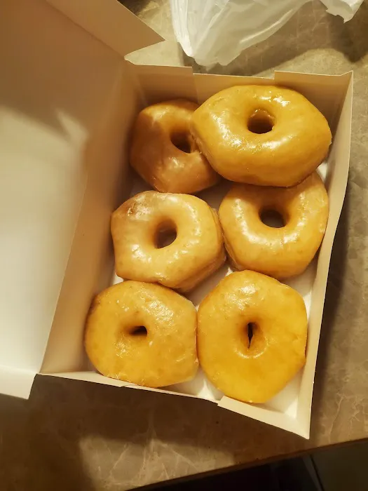 Manna Donuts E. Berry Picture 7